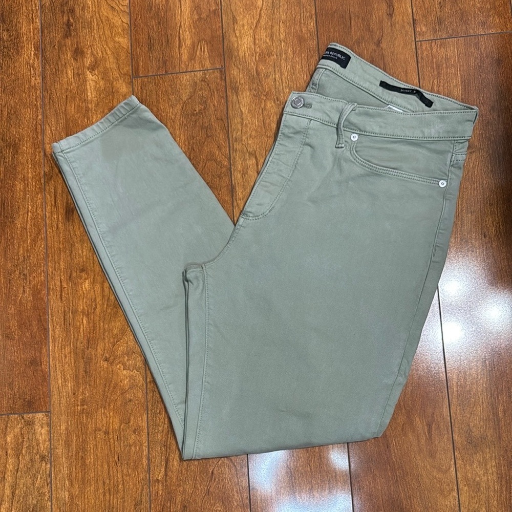 Women Olive Green Jeans